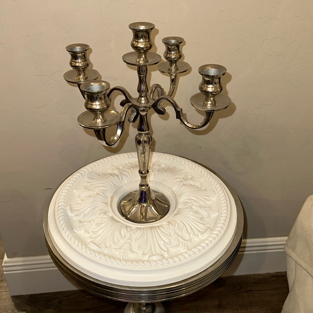 Decorative Medallion - Picture 4 of 4